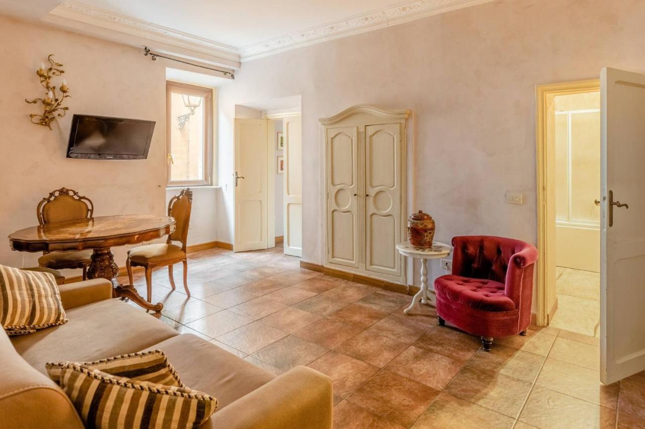 Rome Right In The Ancient Historical Center Two Bedrooms Two Bath, Up To 6 Pax Extérieur photo